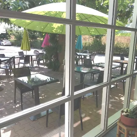 فندق Fasthotel بيربينيو